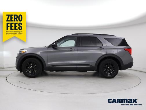 Gray 2022 Ford Explorer XLT