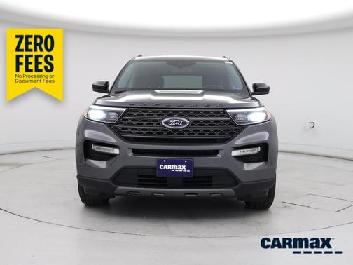 Gray 2022 Ford Explorer XLT