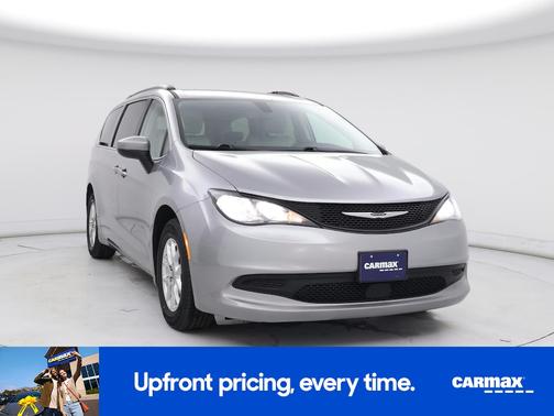 2021 Chrysler Voyager LXI