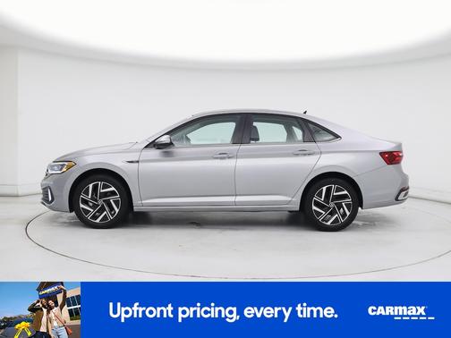 2022 Volkswagen Jetta SEL