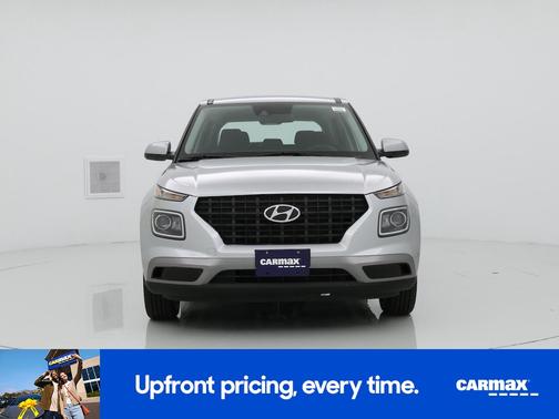 2022 Hyundai VENUE SE