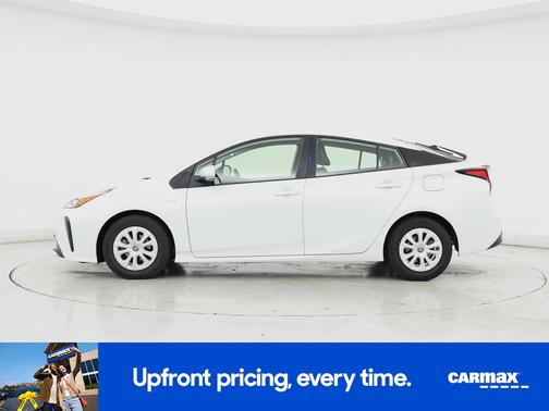 2022 Toyota Prius LE