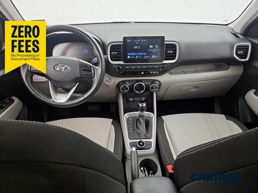 Silver 2024 Hyundai VENUE SEL