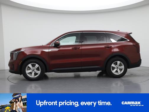 Red 2024 Kia Sorento LX