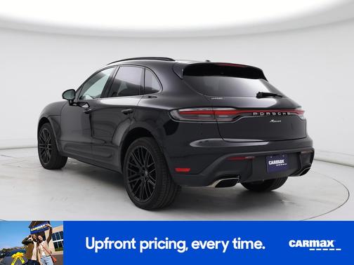 2022 Porsche Macan 