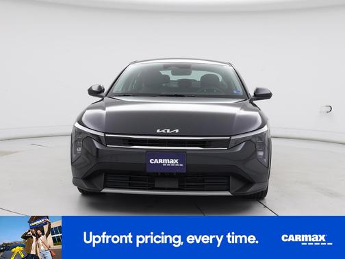 Gray 2025 Kia K4 EX