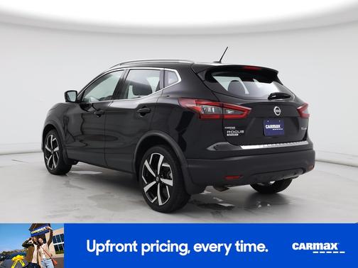 Black 2022 Nissan Rogue Sport SL