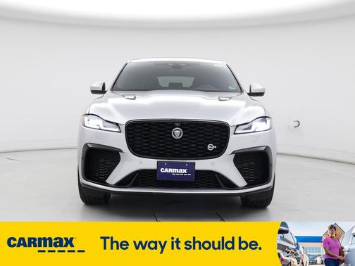 2023 Jaguar F-PACE SVR