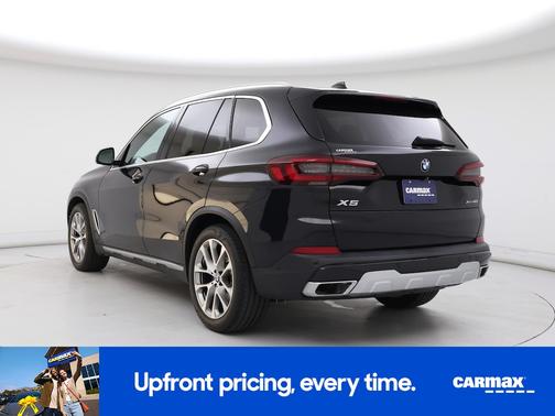 Black 2021 BMW X5 xDrive40i