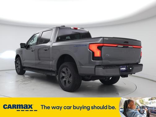 2023 Ford F-150 Lightning Lariat