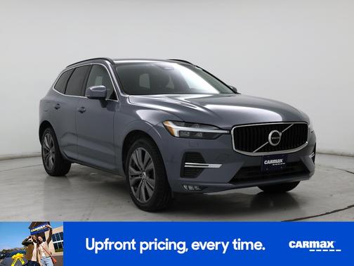 2022 Volvo XC60 B5 Momentum