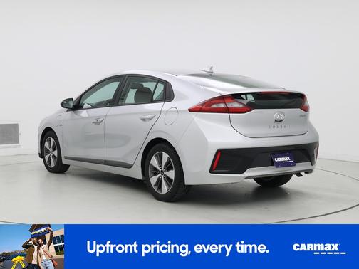 2019 Hyundai IONIQ Plug-In Hybrid Base (DCT)