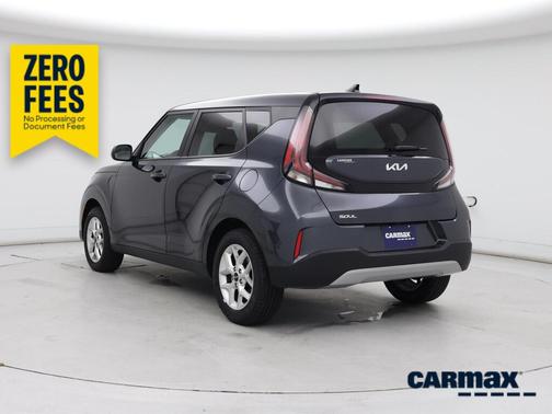 Gray 2024 Kia Soul LX