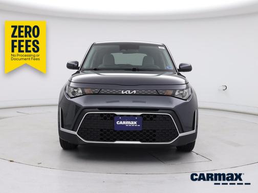 Gray 2024 Kia Soul LX