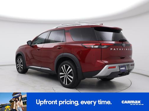 2023 Nissan Pathfinder Platinum
