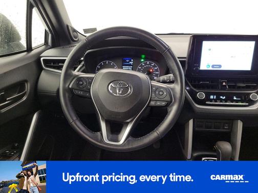 2023 Toyota Corolla Cross Hybrid SE