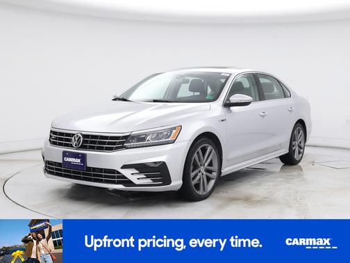2019 Volkswagen Passat SE R-Line