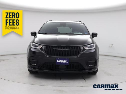 Black 2023 Chrysler Pacifica Limited