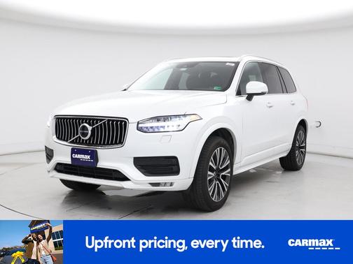 2021 Volvo XC90 T6 Momentum
