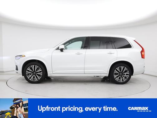 2021 Volvo XC90 T6 Momentum