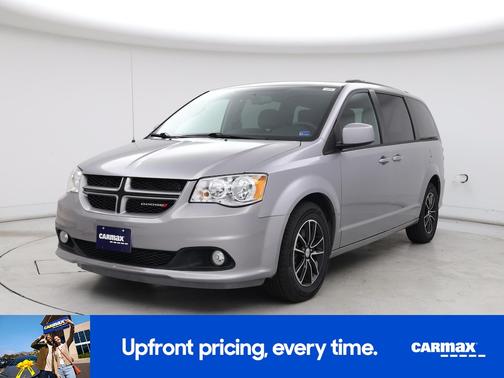 Silver 2018 Dodge Grand Caravan GT