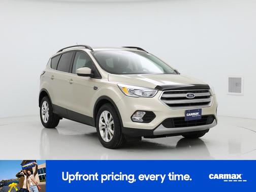 Gold 2018 Ford Escape SE