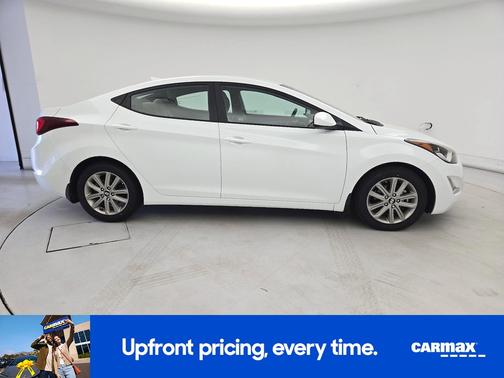 White 2016 Hyundai ELANTRA SE