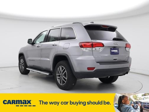 2020 Jeep Grand Cherokee Laredo
