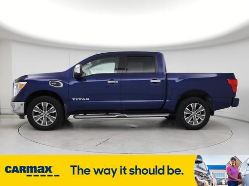 2017 Nissan Titan SL