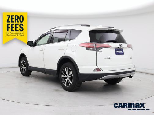 White 2018 Toyota RAV4 XLE