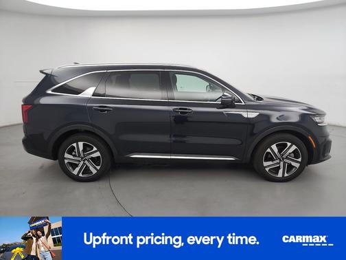 Black 2023 Kia Sorento Hybrid EX
