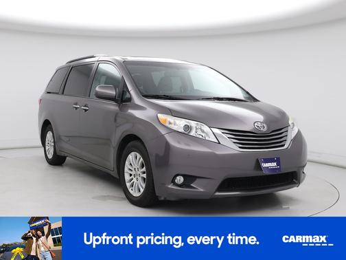 2016 Toyota Sienna XLE