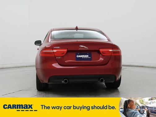 2017 Jaguar XE R-Sport