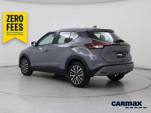 Gray 2023 Nissan Kicks SV