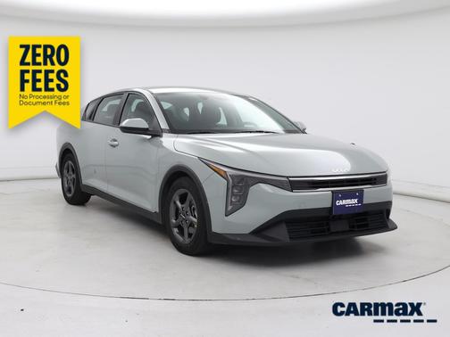 Green 2025 Kia K4 LXS