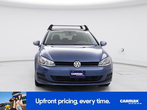 2017 Volkswagen Golf Wolfsburg Edition