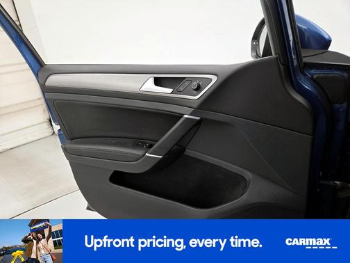 2017 Volkswagen Golf S