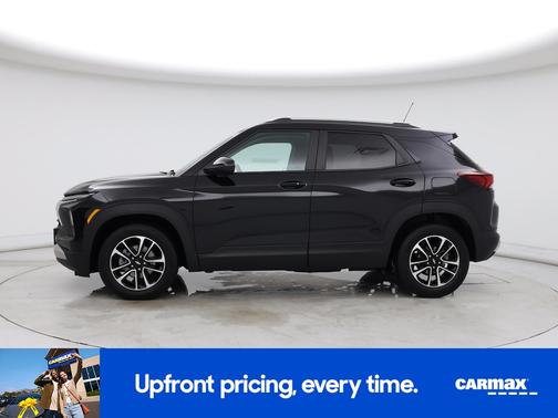 Black 2025 Chevrolet Trailblazer LT