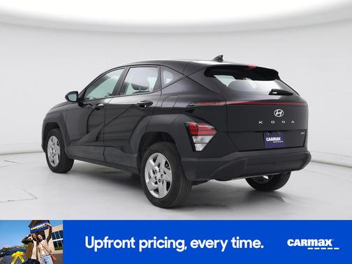 2025 Hyundai KONA SE