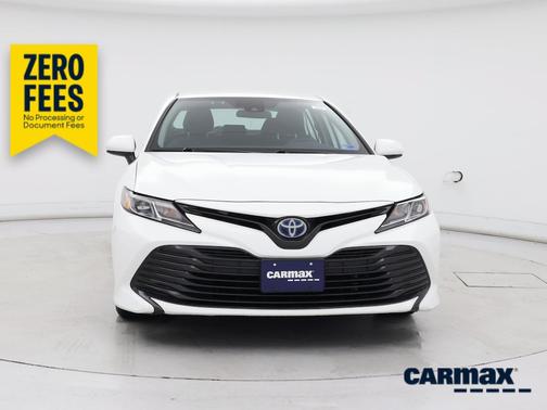 White 2020 Toyota Camry Hybrid LE