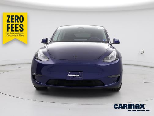 Blue 2023 Tesla Model Y Performance
