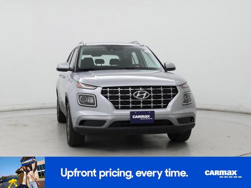 2022 Hyundai VENUE SEL