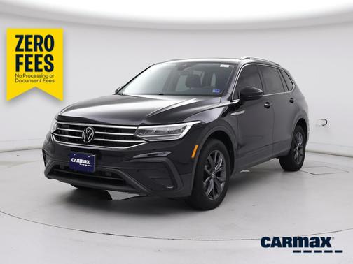 Black 2022 Volkswagen Tiguan SE