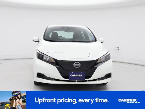 White 2023 Nissan Leaf S