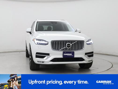 2024 Volvo XC90 B5 Plus Bright Theme