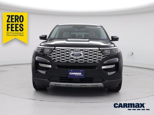 Black 2022 Ford Explorer Platinum