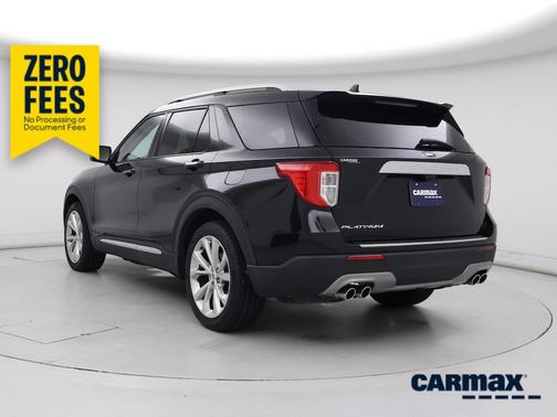 Black 2022 Ford Explorer Platinum
