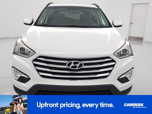 2016 Hyundai SANTA FE SE