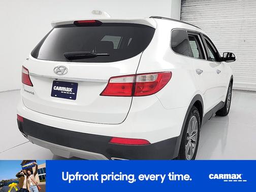 2016 Hyundai SANTA FE SE