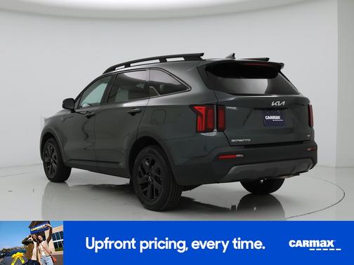 Green 2023 Kia Sorento X-Line S